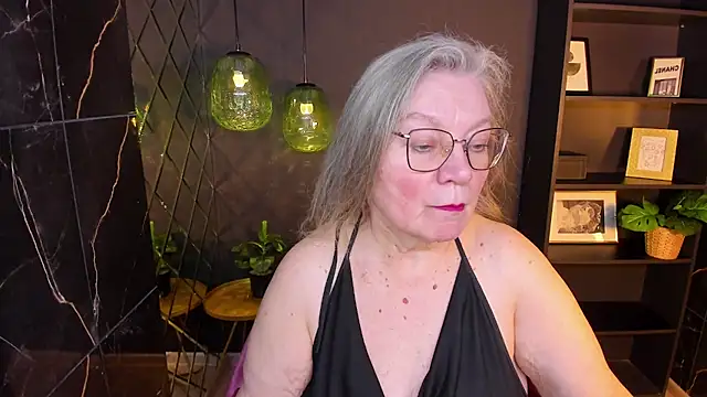 NataliMellow online show from April 12, 4:54 pm