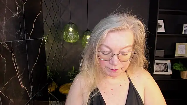 NataliMellow online show from January 15, 1:14 pm