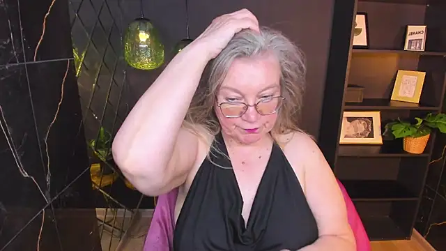 Snapshot of NataliMellow chatting on May 23, 1:21 pm NataliMellow online show from May 23, 1:21 pm
