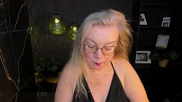 NataliMellow online show from November 30, 1:12 pm