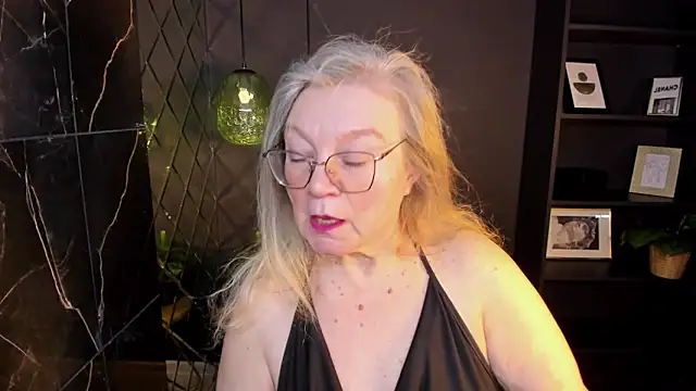 NataliMellow online show from February 21, 1:24 pm