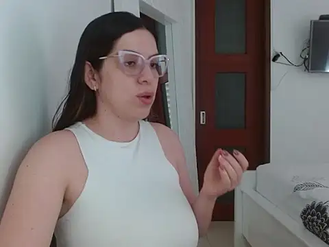 ashlymoon online show from March 23, 5:13 pm