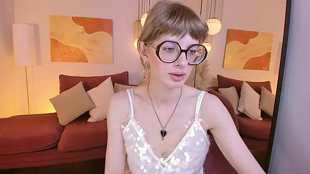 Snapshot of RubySoft chatting on October 24, 8:52 pm RubySoft online show from October 24, 8:52 pm