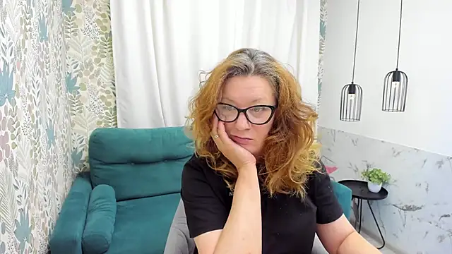 LeaPure online show from June 20, 5:12 am