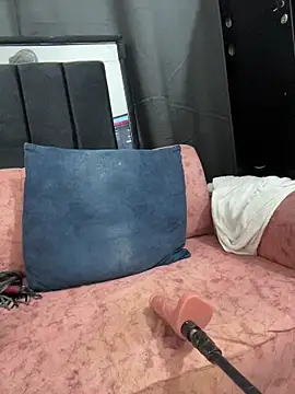 halana squirts online show from February 5, 3:35 am