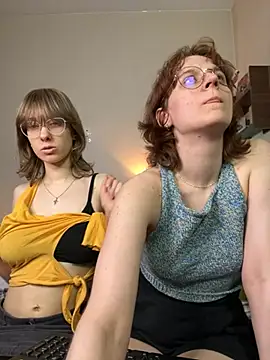 Jitoon Exe online show from March 13, 11:32 pm