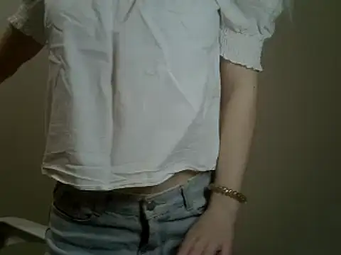 Snapshot of DitaVira chatting on January 27, 8:49 pm DitaVira online show from January 27, 8:49 pm