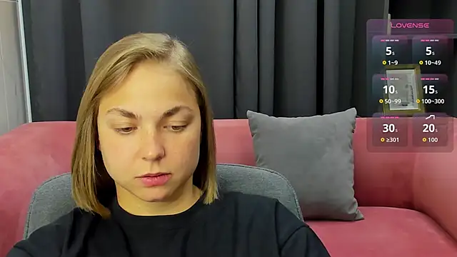 Snapshot of TataArdent chatting on November 14, 8:23 pm TataArdent online show from November 14, 8:23 pm