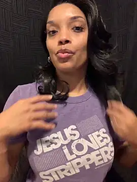 Snapshot of Rakiyahcharms chatting on October 5, 3:36 pm Rakiyahcharms online show from October 5, 3:36 pm