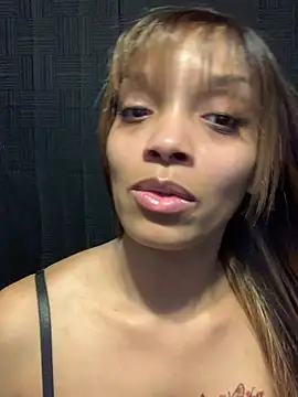 Rakiyahcharms online show from February 14, 7:41 am