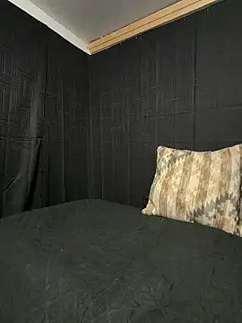 Rakiyahcharms online show from March 29, 6:37 am