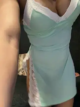 Rakiyahcharms online show from May 15, 2:15 pm