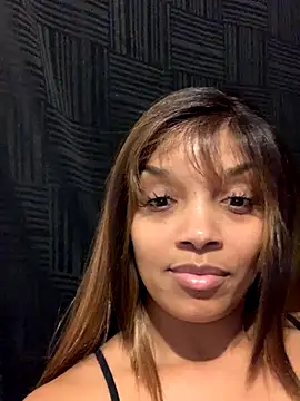 Snapshot of Rakiyahcharms chatting on September 17, 6:54 pm Rakiyahcharms online show from September 17, 6:54 pm