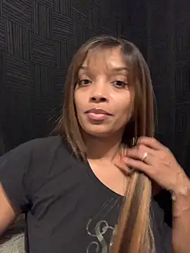 Snapshot of Rakiyahcharms chatting on September 19, 6:01 pm Rakiyahcharms online show from September 19, 6:01 pm