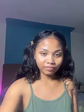 naya86 online show from June 17, 3:00 pm