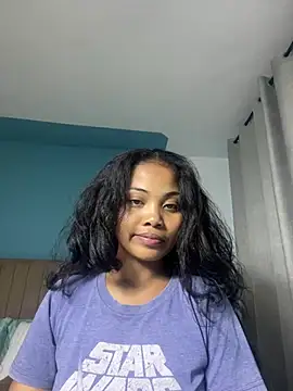 naya86 online show from May 18, 3:06 pm