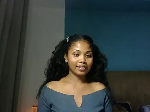 naya86 online show from May 1, 2:44 pm