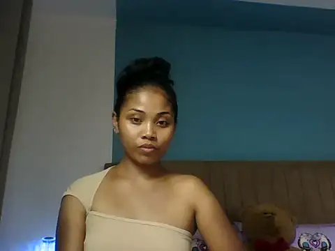 naya86 online show from March 7, 1:49 pm