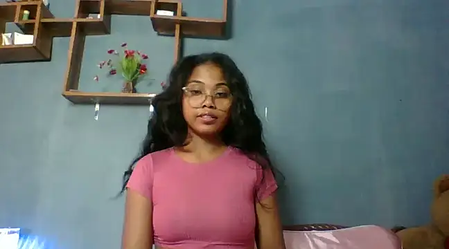 Snapshot of naya86 chatting on February 20, 6:28 am naya86 online show from February 20, 6:28 am