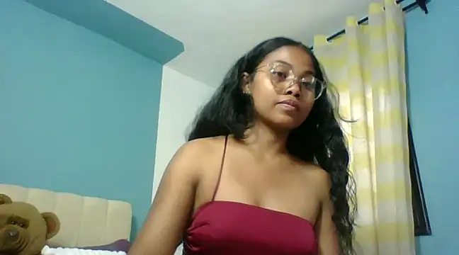 Snapshot of naya86 chatting on February 28, 6:43 am naya86 online show from February 28, 6:43 am