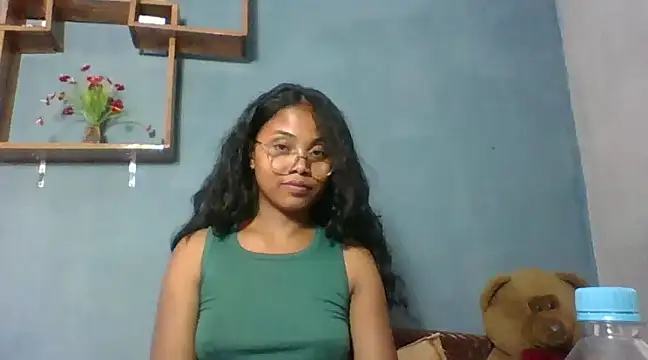 Snapshot of naya86 chatting on February 18, 9:21 am naya86 online show from February 18, 9:21 am