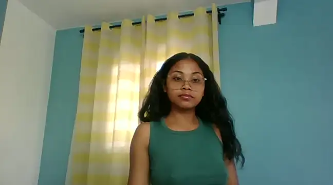 Snapshot of naya86 chatting on February 27, 6:13 am naya86 online show from February 27, 6:13 am