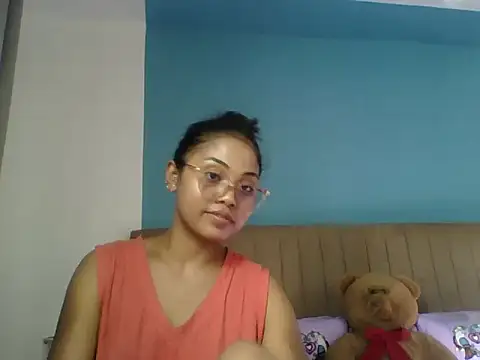 naya86 online show from March 2, 2:02 pm