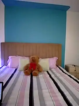 naya86 online show from December 1, 11:33 am