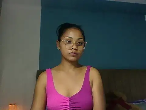 naya86 online show from May 25, 2:38 pm