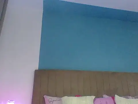 naya86 online show from March 10, 1:59 pm