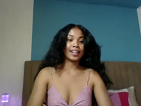 Snapshot of naya86 chatting on October 4, 10:50 am naya86 online show from October 4, 10:50 am