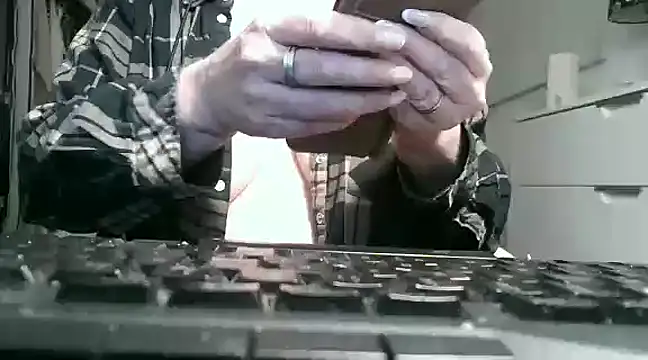 heidi60 online show from February 13, 7:45 am