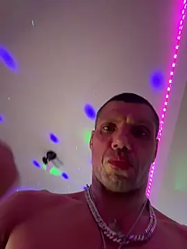 TOYTOYNOW online show from February 1, 12:04 pm