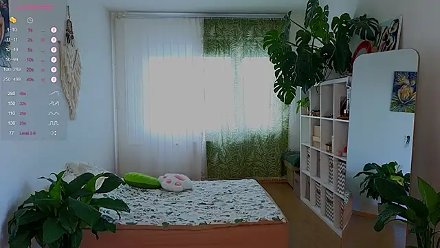 Snapshot of lana_sky chatting on October 19, 12:08 pm lana sky online show from October 19, 12:08 pm