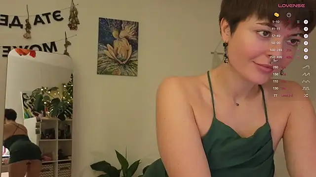 Snapshot of lana_sky chatting on November 15, 5:28 pm lana sky online show from November 15, 5:28 pm