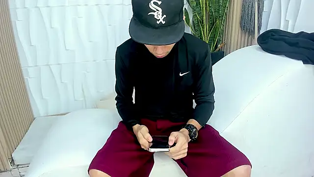 AmazingPartys online show from March 23, 2:06 pm