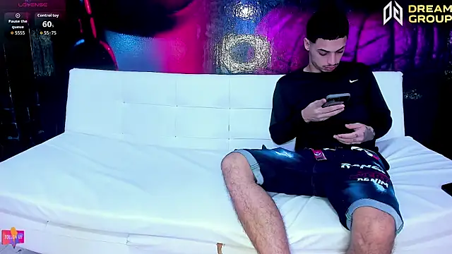 AmazingPartys online show from November 9, 8:13 pm