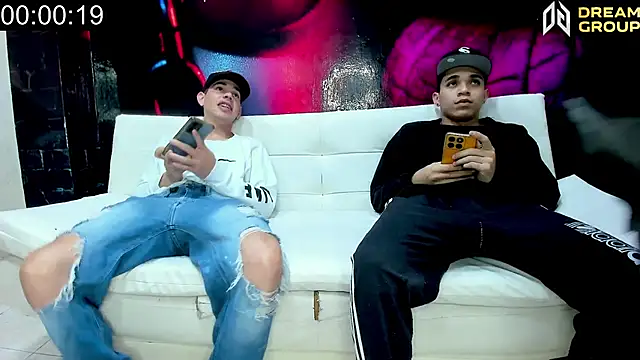 AmazingPartys online show from February 1, 7:45 pm