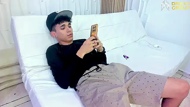 AmazingPartys online show from February 20, 2:41 am