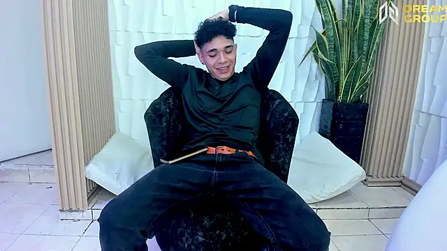 AmazingPartys online show from February 27, 3:18 am