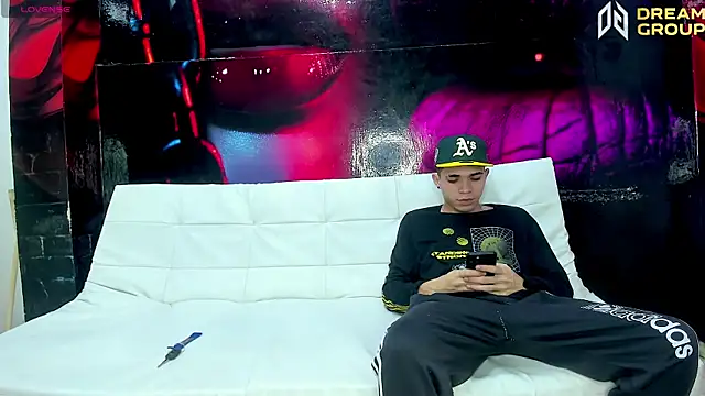 AmazingPartys online show from April 9, 7:42 pm