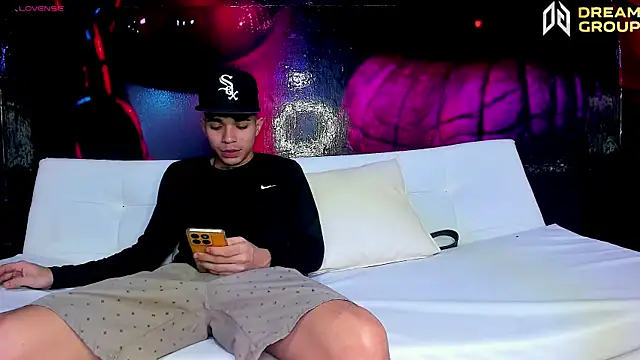 AmazingPartys online show from January 15, 7:28 pm