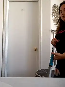 babygirl0777 online show from March 25, 3:55 pm