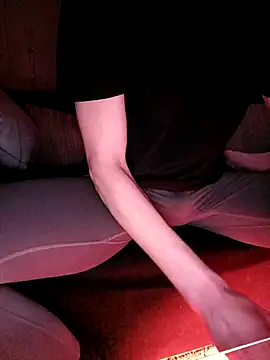 Chris 2811 online show from December 5, 12:32 am