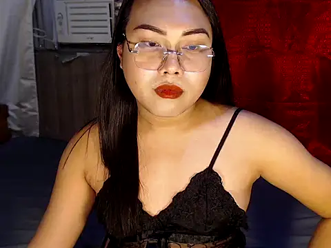 Cumshooterqueen online show from December 18, 1:59 pm
