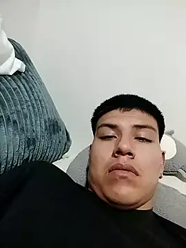 mikeeeeeell online show from December 23, 4:23 am