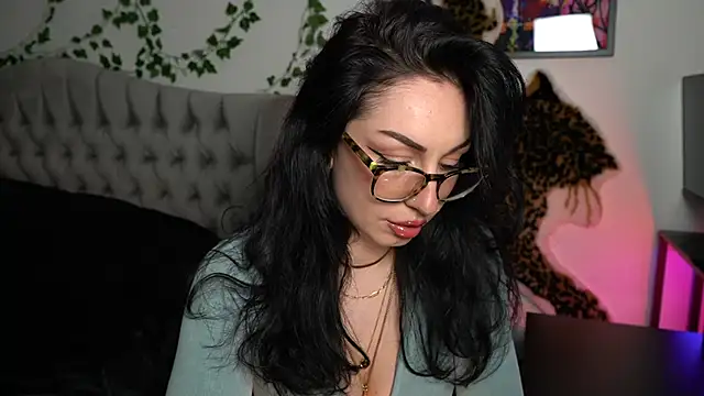 Snapshot of Estherjizz chatting on September 18, 4:43 pm Estherjizz online show from September 18, 4:43 pm