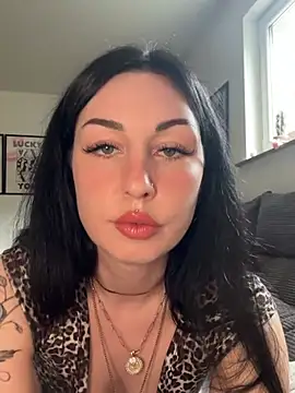 Estherjizz online show from May 20, 2:14 pm
