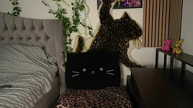 Estherjizz online show from July 22, 5:04 pm