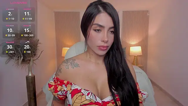 Sarah Stone  online show from April 11, 8:23 pm